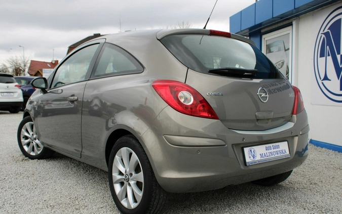 Opel Corsa cena 18900 przebieg: 168000, rok produkcji 2013 z Wąbrzeźno małe 172